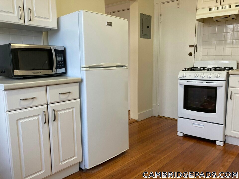 279 Harvard St in Cambridge, MA - Building Photo