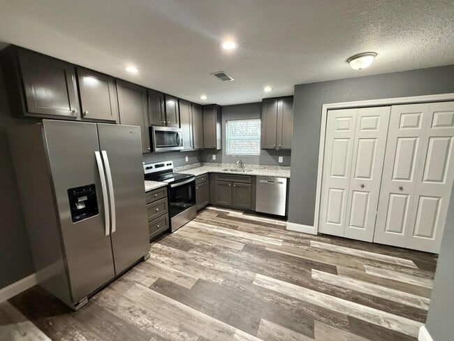 property at 535 Old Knoxville Hwy