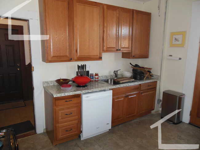 property at 12 Royce Rd
