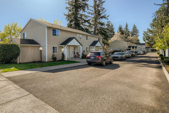 Sherman Street Apartments-LSM-099 in Portland, OR - Building Photo - Building Photo