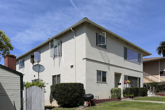 6013 Milton Ave in Whittier, CA - Building Photo - Building Photo