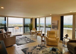 108 Lakeshore Dr in North Palm Beach, FL - Building Photo - Building Photo
