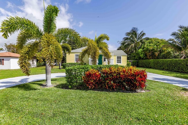 269 NE 16th St in Delray Beach, FL - Foto de edificio - Building Photo
