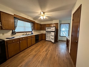 1501 Carolyn Dr in Bull Shoals, AR - Building Photo - Building Photo