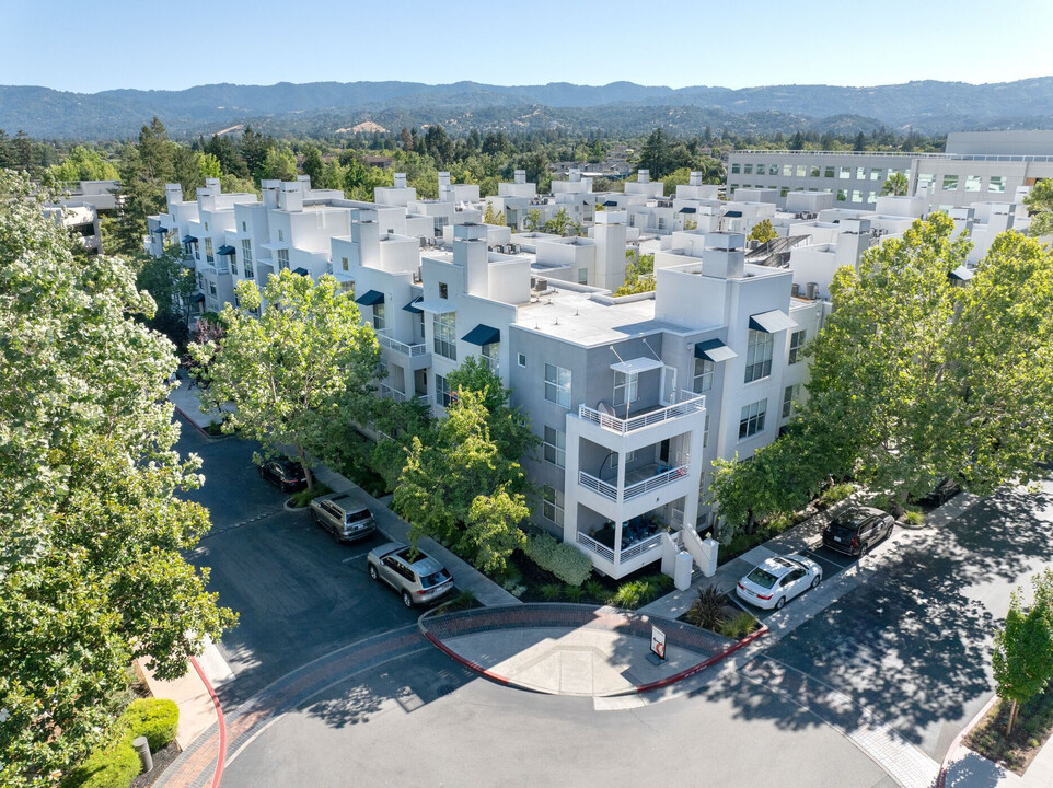 Cupertino Park Center in Cupertino, CA - Foto de edificio