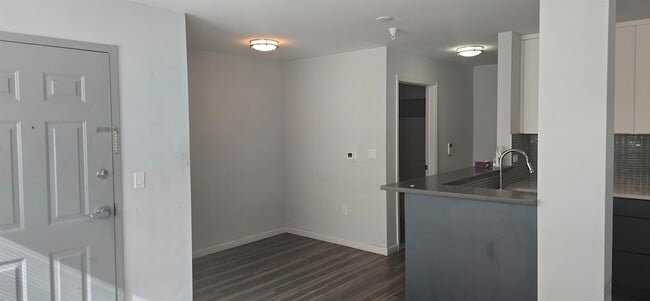 160 Lafayette St, Unit 44402 in Jersey City, NJ - Foto de edificio - Building Photo