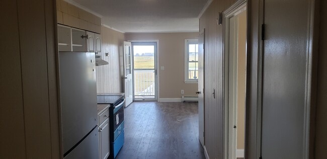 497 Winnacunnet Rd, Unit 4 in Hampton, NH - Building Photo - Building Photo