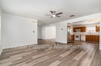 10307 Seedling Ln in Charlotte, NC - Building Photo - Building Photo