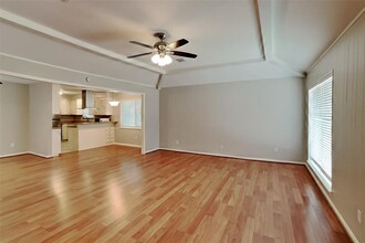 12018 Whittington Dr in Houston, TX - Building Photo - Building Photo