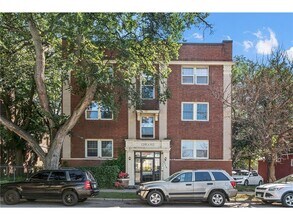 2739 Girard Ave S in Minneapolis, MN - Building Photo - Building Photo