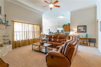 225 Glenview Dr in Aubrey, TX - Building Photo - Building Photo