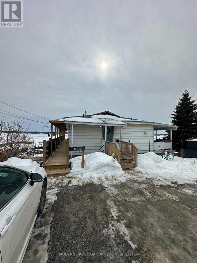 property at 17 Jessie St