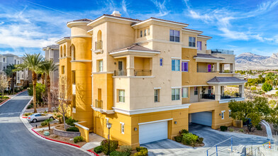 Mira Villa at Summerlin in Las Vegas, NV - Building Photo - Building Photo