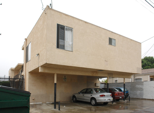 4181 Wilson Ave in San Diego, CA - Foto de edificio - Building Photo