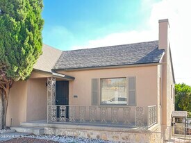 2119 N Stanton St in El Paso, TX - Building Photo