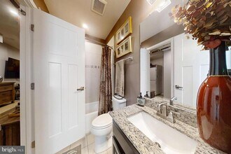 950 Mississippi Ave SE in Washington, DC - Building Photo - Building Photo