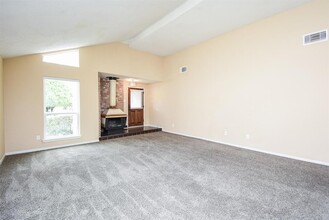 11823 Zarroll Dr in Houston, TX - Building Photo - Building Photo