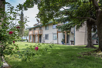 The Landing off Pines in Spokane, WA - Foto de edificio - Building Photo