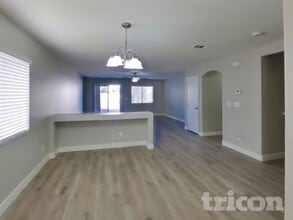 1110 Edgestone Mark Ave in North Las Vegas, NV - Foto de edificio - Building Photo