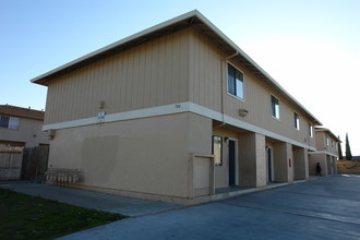 780 Elkington Ave in Salinas, CA - Building Photo - Building Photo