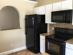 10122 Richardson Ct in Orlando, FL - Building Photo - Building Photo