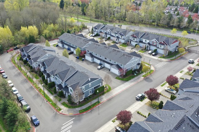 Watertree Place Townhomes in Kent, WA - Building Photo - Building Photo