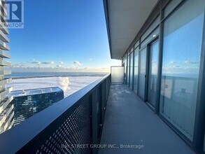 55 Cooper St in Toronto, ON - Building Photo - Building Photo