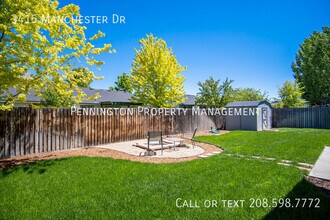 3415 Manchester Dr in Caldwell, ID - Building Photo - Building Photo