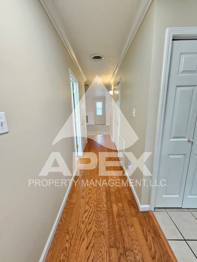 9515 Hidden Oak Way, in Knoxville, TN - Building Photo - Building Photo