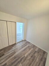 2289 Dallas St in Port Charlotte, FL - Building Photo - Building Photo