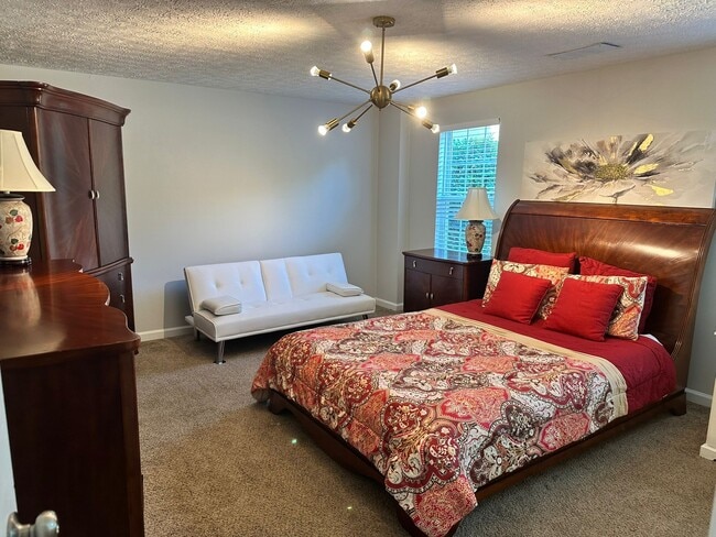 2952 Lake Hollow Rd, Unit Apartments by the Lake