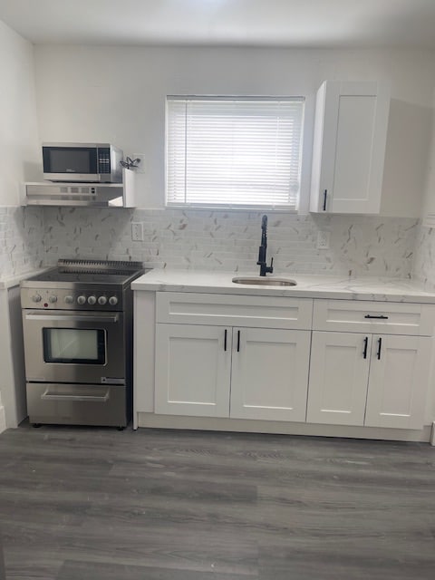 property at 5930 Buchanan St