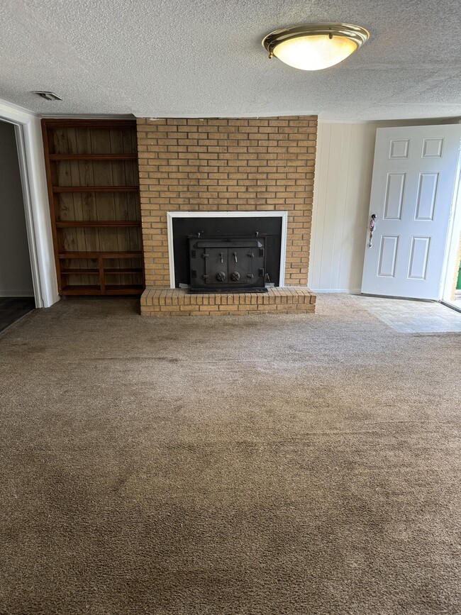 2708 Dogwood Cir in Valdosta, GA - Building Photo - Building Photo