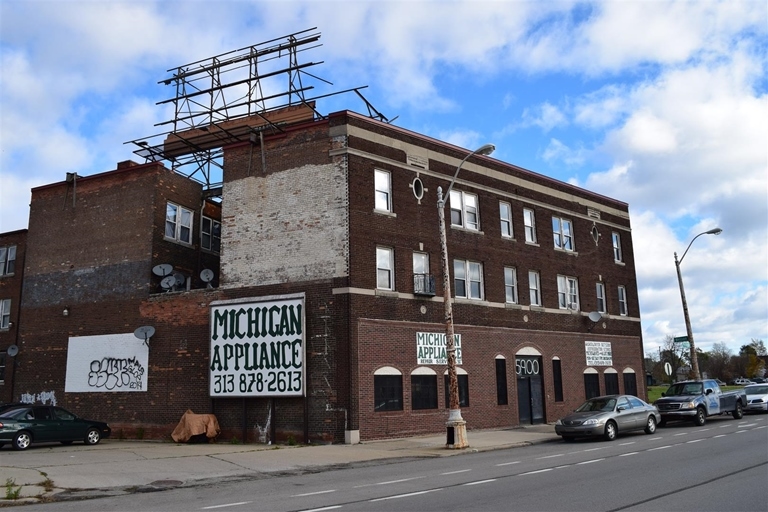 Mead Apartments in Detroit, MI - Foto de edificio