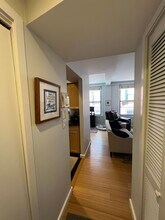1675 Washington St, Unit 304 in Boston, MA - Building Photo - Building Photo