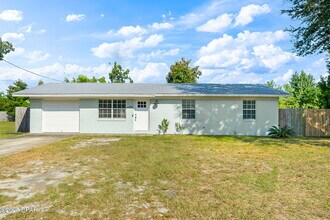 1203 Iowa Ave in Lynn Haven, FL - Building Photo - Building Photo