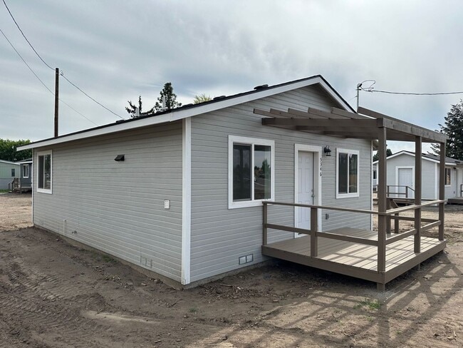 5346 Amberview Ln in Klamath Falls, OR - Building Photo - Building Photo