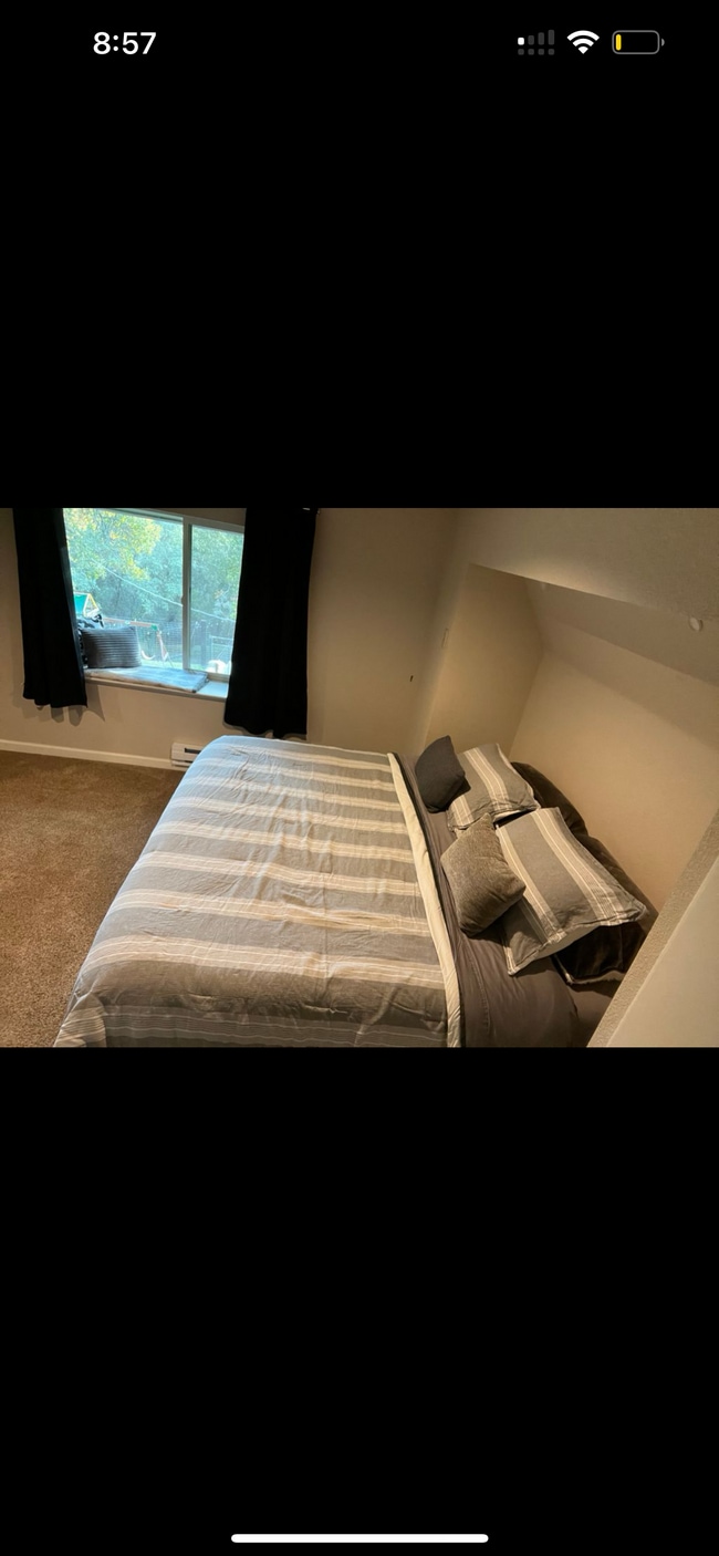 property at 4063 Uniontown Rd