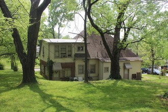 1503 Coker Ave in Knoxville, TN - Foto de edificio - Building Photo