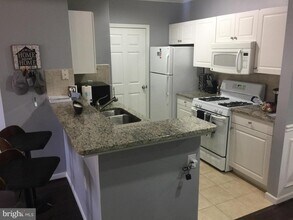 503 Sunset View Terrace SE-Unit -102 in Leesburg, VA - Building Photo - Building Photo