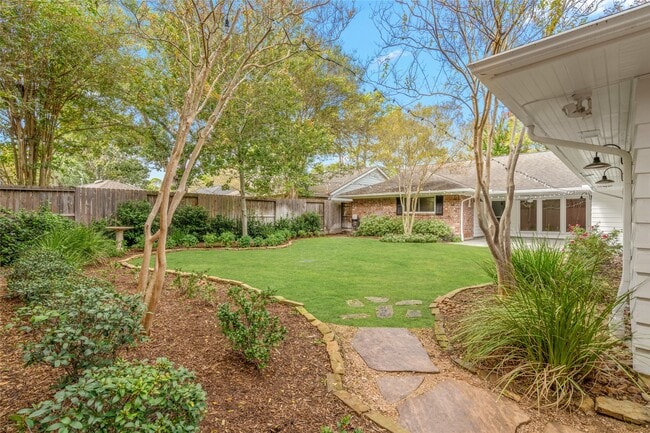 property at 10603 Lynbrook Dr