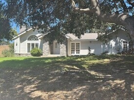 3555 Live Oak Rd in Santa Ynez, CA - Building Photo