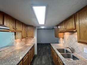 12403 Russ Dr in Houston, TX - Building Photo - Building Photo