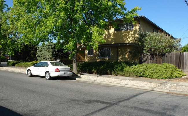 1195 Weyburn Ln in San Jose, CA - Building Photo - Building Photo