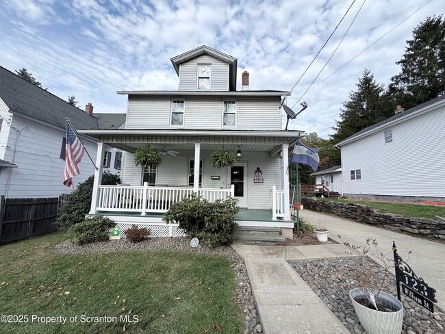property at 123 William St