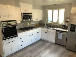 6003 Miller St, Unit 3 in Arvada, CO - Foto de edificio - Building Photo