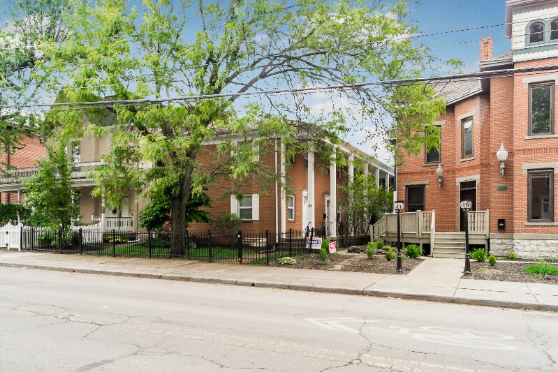 51 King Ave in Columbus, OH - Foto de edificio
