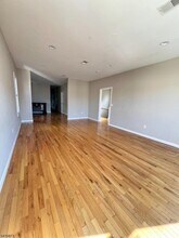 485 E 27th St in Paterson, NJ - Building Photo - Building Photo