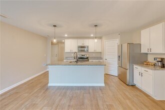 20675 Mercury Dr in Robertsdale, AL - Building Photo - Building Photo