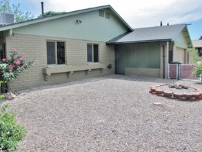 1048 Quail Hollow Dr in Sierra Vista, AZ - Building Photo - Building Photo